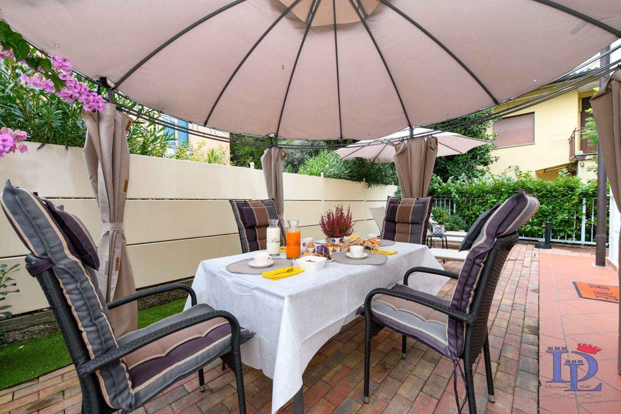 Desenzanoloft Official Partner Marriott Homes & Villas - Garden & Pool 데센자노델가르다 외부 사진