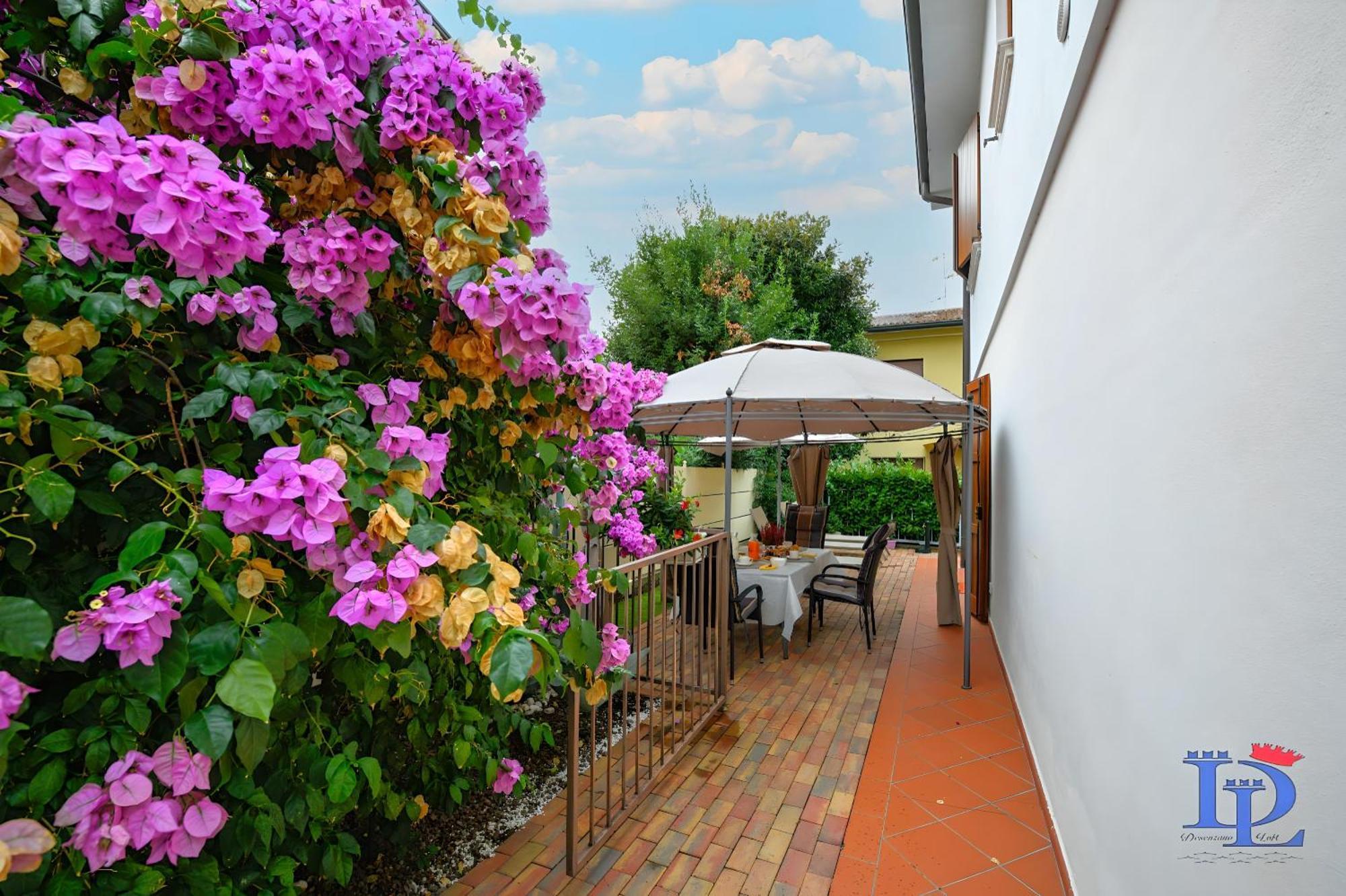 Desenzanoloft Official Partner Marriott Homes & Villas - Garden & Pool 데센자노델가르다 외부 사진