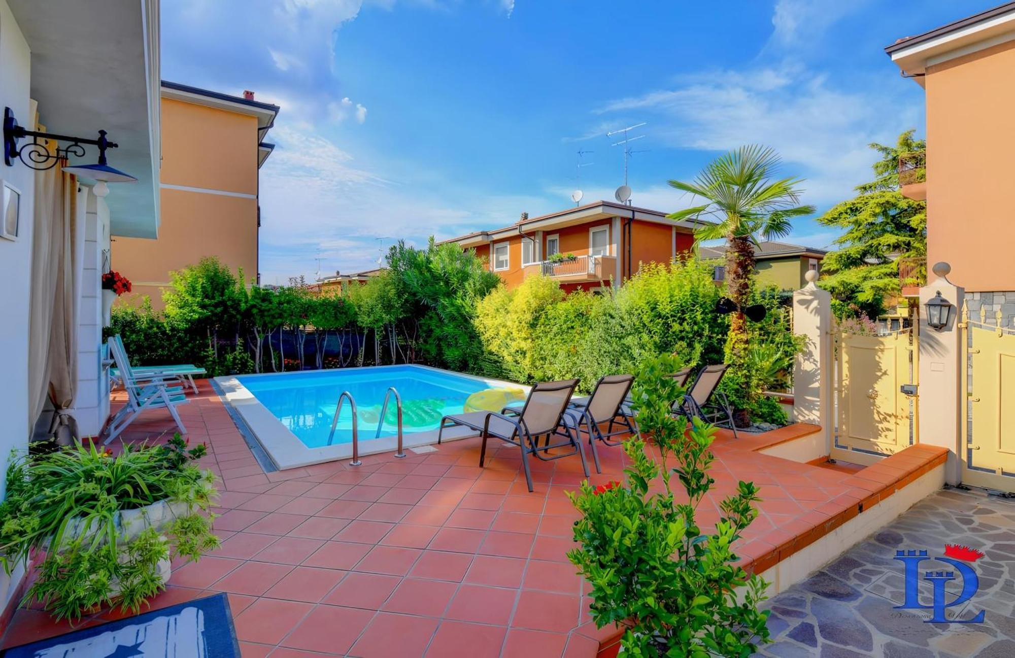 Desenzanoloft Official Partner Marriott Homes & Villas - Garden & Pool 데센자노델가르다 외부 사진